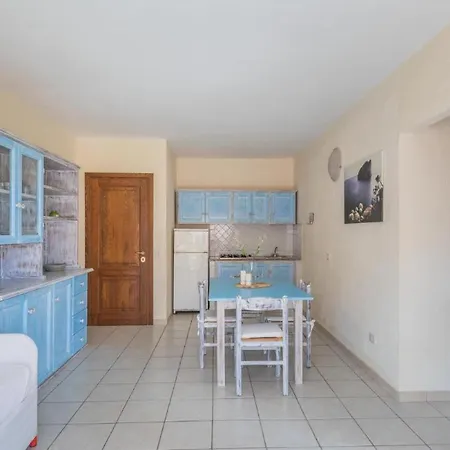Fantastico Baia De Bahas Two Bedroom Sleeps Six Num0899 Διαμέρισμα Santa Marinella