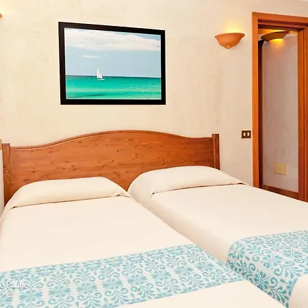 Fantastico Baia De Bahas Two Bedroom Sleeps Six Num0899 アパート マリネッラ