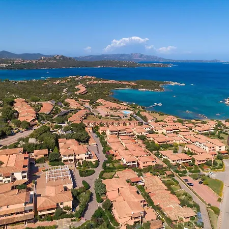 Fantastico Baia De Bahas Two Bedroom Sleeps Six Num0899 アパート *