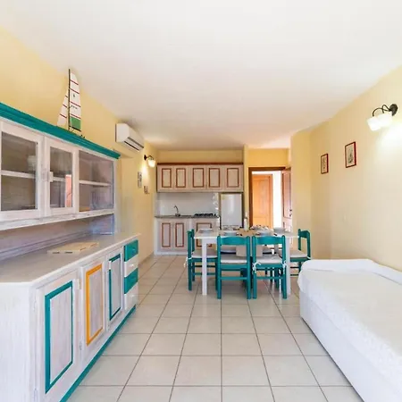 Fantastico Baia De Bahas Two Bedroom Sleeps Six Num0899 アパート